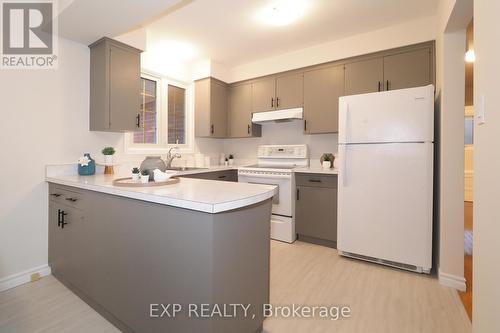 1388 Concession Road, Cambridge, ON - Indoor Photo Showing Kitchen