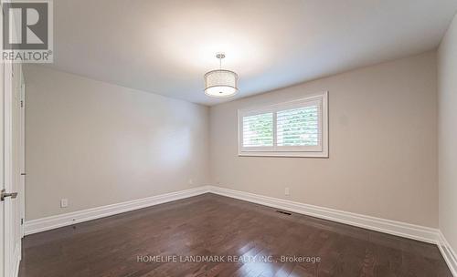 2541 Poplar Crescent, Mississauga, ON - Indoor Photo Showing Other Room