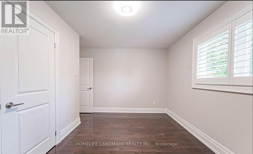 2541 Poplar Crescent, Mississauga, ON - Indoor Photo Showing Other Room