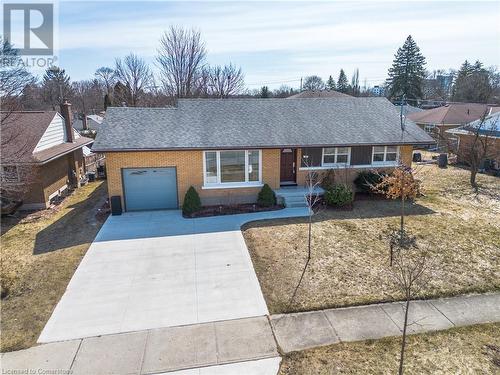 39 Katherine Crescent, Kitchener, ON - Outdoor With Facade