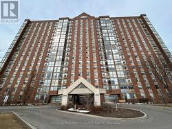 1611 - 2760 CAROUSEL CRESCENT  Ottawa, ON K1T 2N4