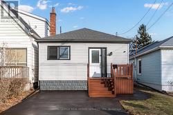 36 HARMONY AVENUE  Hamilton, ON L8H 4X2