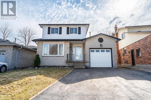 19 Vista Court, Hamilton, ON - Outdoor With Facade