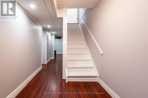 19 Vista Court, Hamilton, ON - Indoor Photo Showing Other Room