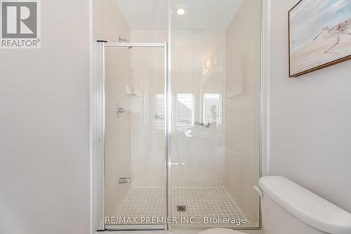 1204 Beachcomber Road, Mississauga, ON - Indoor Photo Showing Bathroom