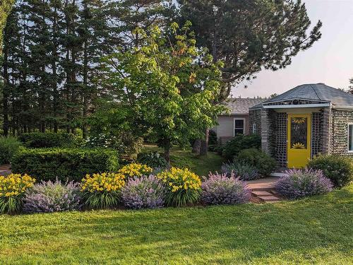 6891 11 Route, Cap Egmont, PE 