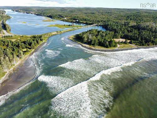 150 New Harbour Road, New Harbour, NS 