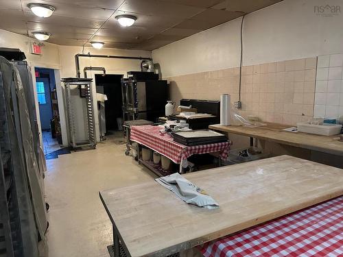 84 Portland Street, Dartmouth, NS 