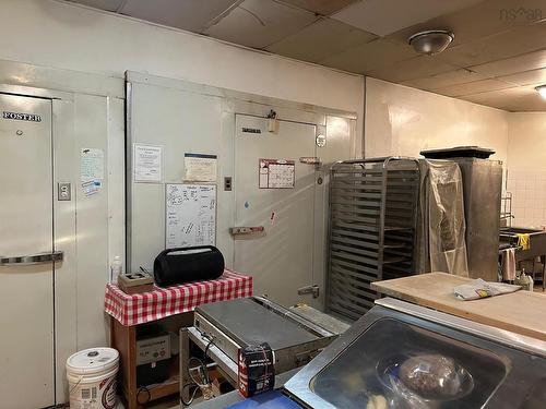 84 Portland Street, Dartmouth, NS 