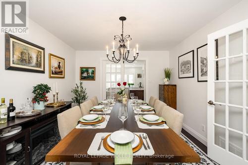 206 Westvale Drive, Waterloo, ON - Indoor Photo Showing Dining Room