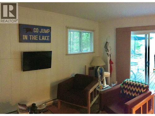 3848 Rock Island Road, Nakusp, BC - Indoor