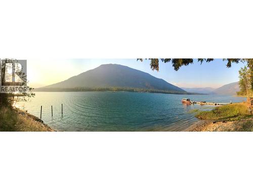 3848 Rock Island Road, Nakusp, BC - Outdoor With Body Of Water With View
