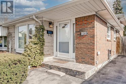 1203 Saturnia Crescent, Mississauga, ON - Outdoor