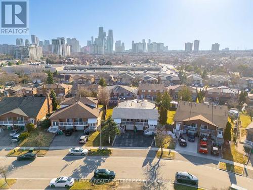 4050 Dunmow Crescent, Mississauga, ON - Outdoor With View