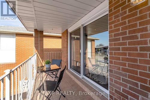 Veranda - 935 Lovingston Crescent, Mississauga, ON - Outdoor With Exterior