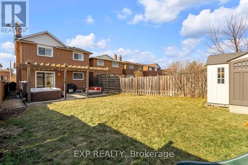 935 Lovingston Crescent, Mississauga, ON - Outdoor