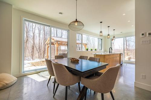 Aerial photo - 14 Ch. Des Colibris, Saint-Hippolyte, QC - Indoor Photo Showing Dining Room