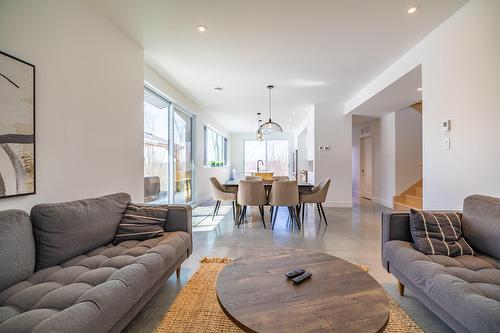 Aerial photo - 14 Ch. Des Colibris, Saint-Hippolyte, QC - Indoor Photo Showing Living Room