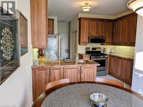 44 Morrison Crescent, Grimsby, ON - Indoor Photo Showing Kitchen With Double Sink