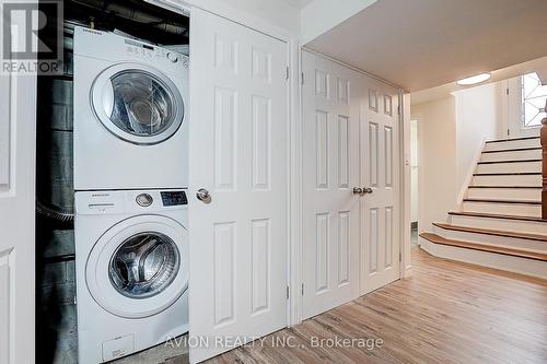 3171 Golden Orchard Drive, Mississauga, ON - Indoor Photo Showing Laundry Room