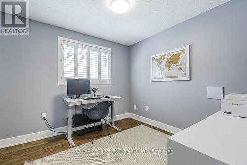 2352 Malcolm Crescent, Burlington, ON - Indoor Photo Showing Office