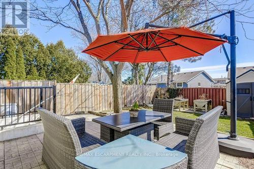 2352 Malcolm Crescent, Burlington, ON - Outdoor With Deck Patio Veranda With Exterior