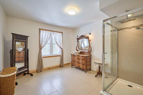 Salle de bains - 30 Ch. Gérard, Saint-Donat, QC - Indoor Photo Showing Bathroom