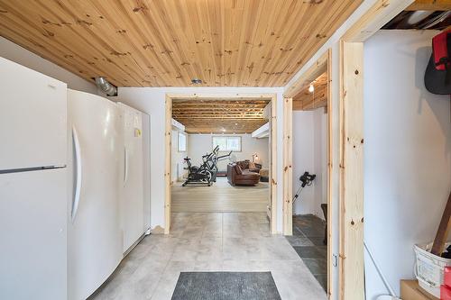 Hall d'entrée/Vestibule - 30 Ch. Gérard, Saint-Donat, QC - Indoor