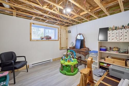 Bureau - 30 Ch. Gérard, Saint-Donat, QC - Indoor Photo Showing Basement
