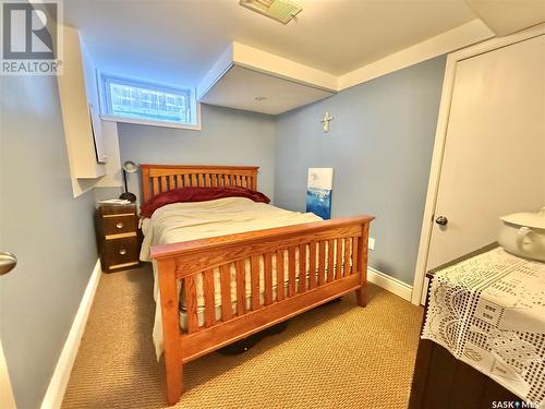 2502 Kelvin Avenue, Saskatoon, SK - Indoor Photo Showing Bedroom