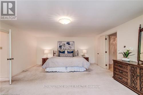 368 Warrington Drive, Waterloo, ON - Indoor Photo Showing Bedroom