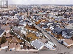 88 Martinglen Mews NE  Calgary, AB T3J 3N1