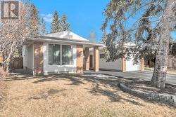 2728 Oakmoor Drive SW  Calgary, AB T2V 3Z2