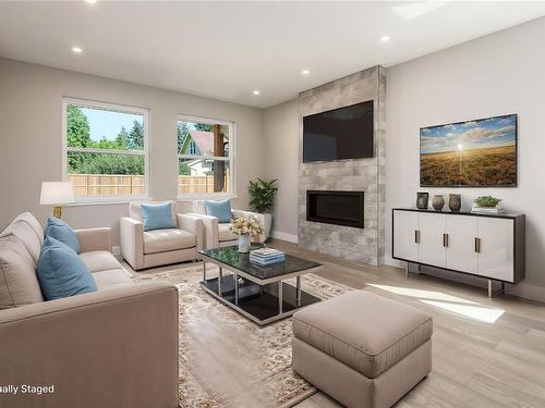 649 5Th St, Courtenay, BC 