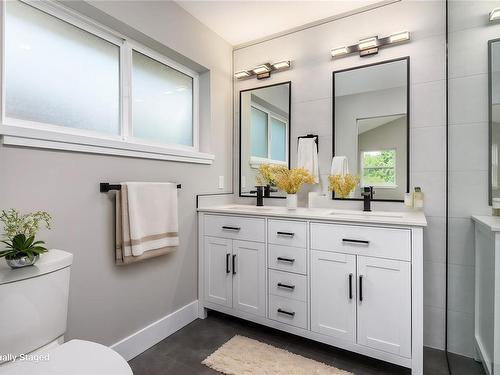 649 5Th St, Courtenay, BC 