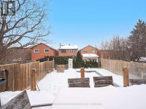 4423 Sawmill Valley Drive, Mississauga, ON - Outdoor