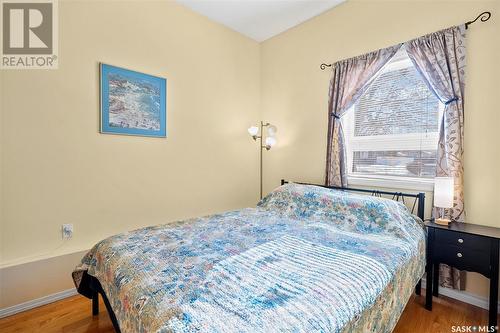 1342 East Centre, Saskatoon, SK - Indoor Photo Showing Bedroom