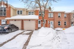 28B CASTLEBROOK LANE  Ottawa, ON K2G 5G5