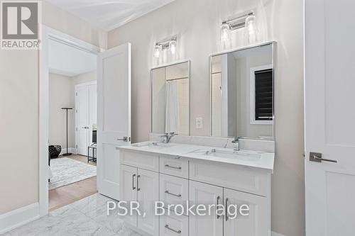 308 Appleby Line, Burlington, ON - Indoor Photo Showing Bathroom