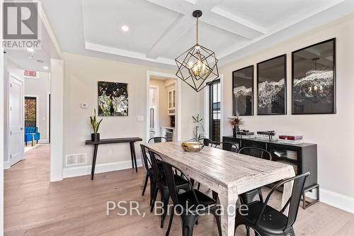 308 Appleby Line, Burlington, ON - Indoor Photo Showing Dining Room