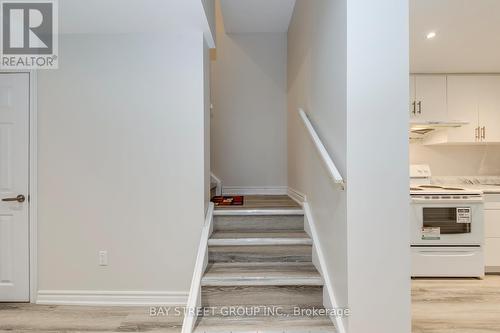 929 Ledbury Crescent, Mississauga, ON - Indoor