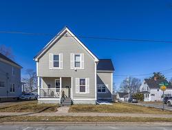 258 Brookside Avenue  New Glasgow, NS B2H 3E6