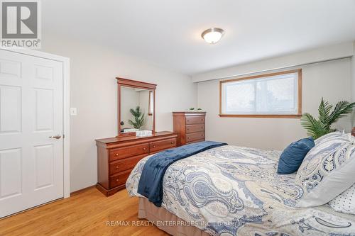 Room is bright and features a large closet - 2000 Silverberry Crescent, Mississauga, ON - Indoor Photo Showing Bedroom