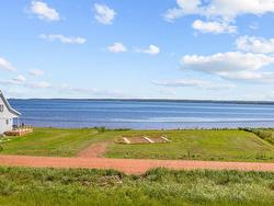 214 Hebrides Lane  Stanley Bridge, PE C0B 1M0