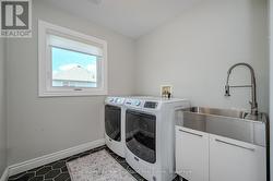 Laundry Room - 