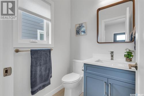 1418 10Th Street E, Saskatoon, SK - Indoor Photo Showing Bathroom