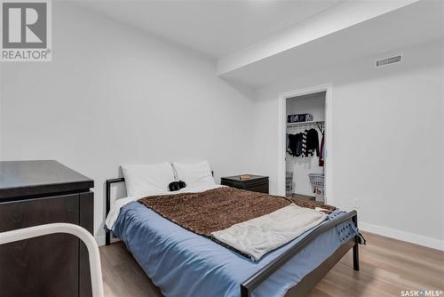 1418 10Th Street E, Saskatoon, SK - Indoor Photo Showing Bedroom