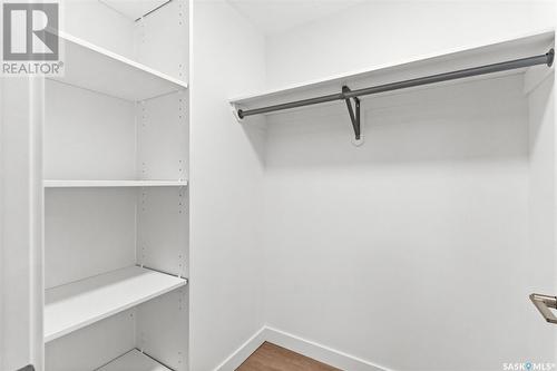 1418 10Th Street E, Saskatoon, SK - Indoor With Storage