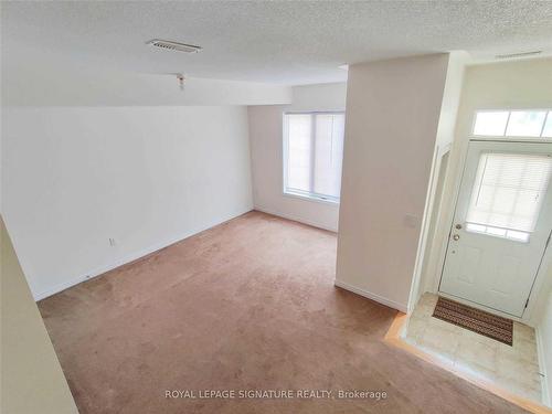 7250 Triumph Lane, Mississauga, ON - Indoor Photo Showing Other Room