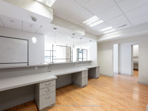 1560- 1562 Queen Street W, Toronto, ON 